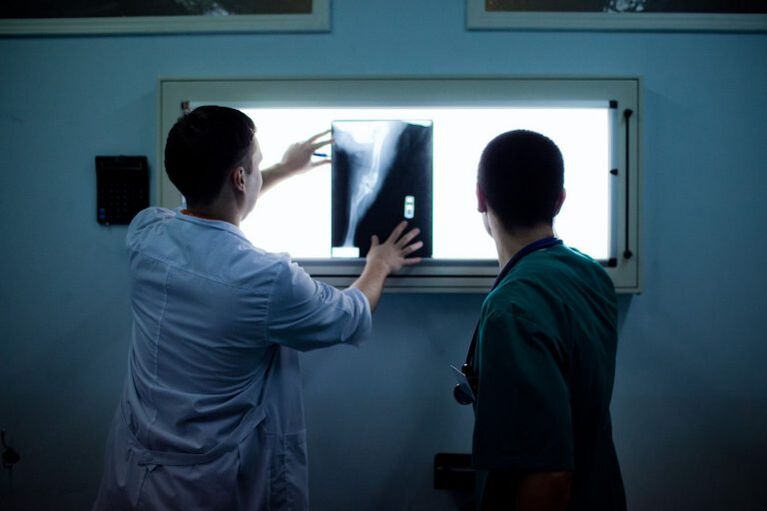 Artrosiaren diagnostikoa x -Ray-n